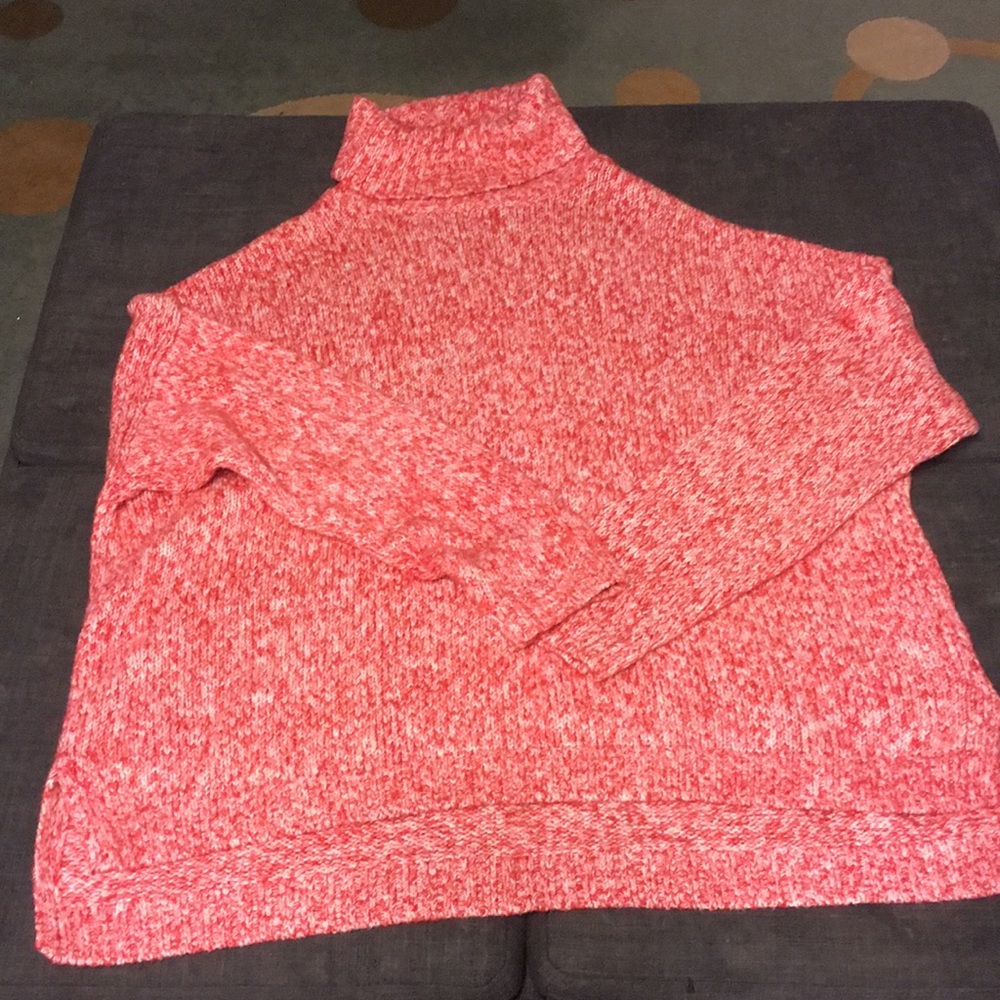 ❤️ Old Navy Sweater ❤️